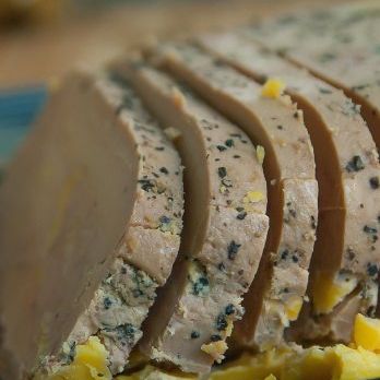 Foie gras au torchon : sublimez votre préparation